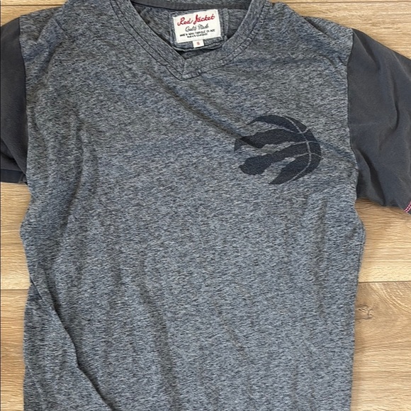 Gray Graphic Tee by Red Jacket Raptors - Picture 6 of 9